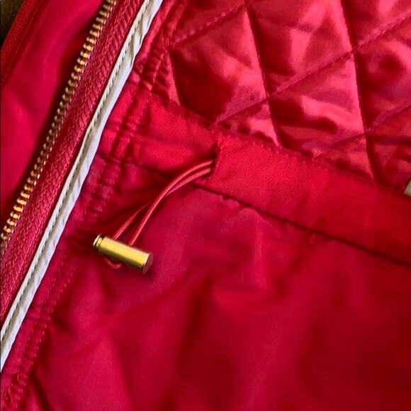 Women's Talbots Red Quilted Jacket with Snap Closure Medium - Picture 7 of 8